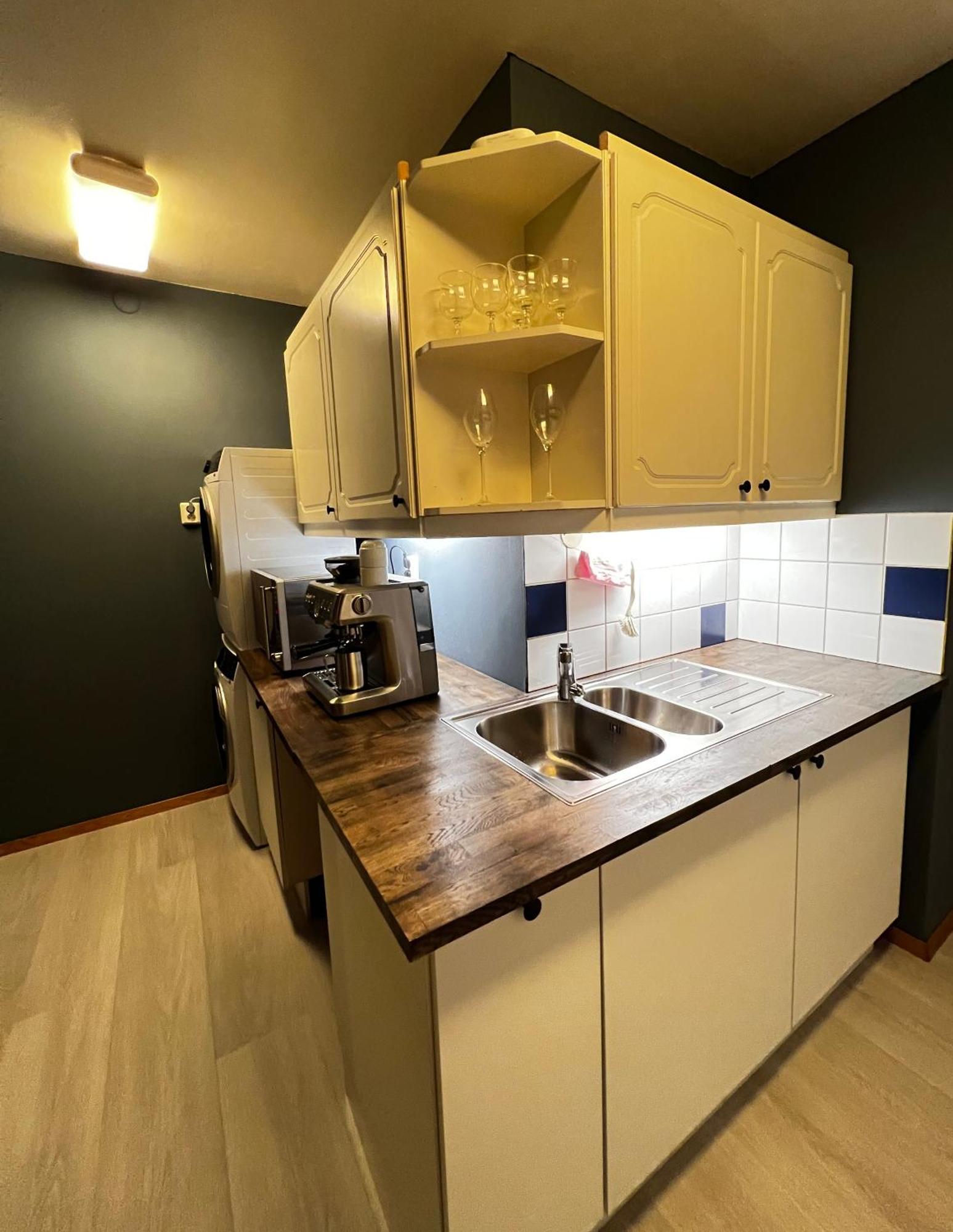 Luxury Service Apartment By Chanya Ålesund Exterior foto